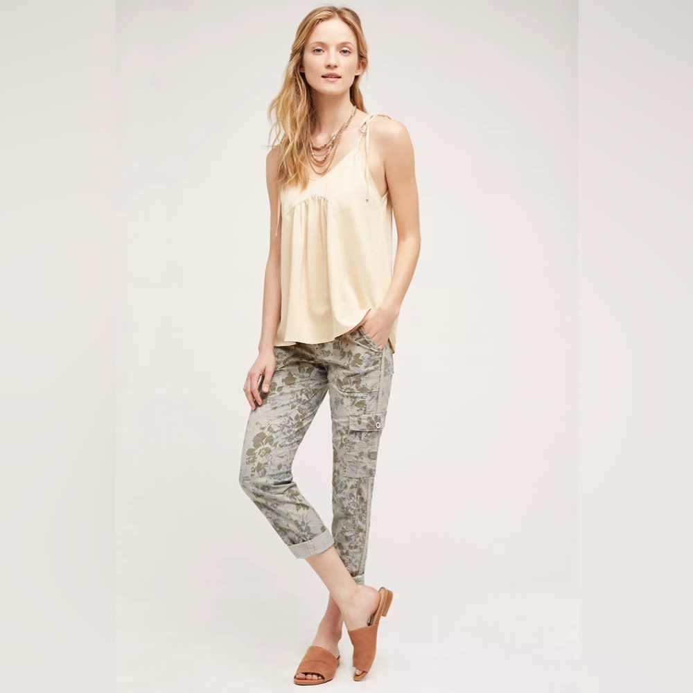 Anthropologie | Hei Hei Wanderer Cargos
Floral Camo Sz: 6 - Picture 2 of 8